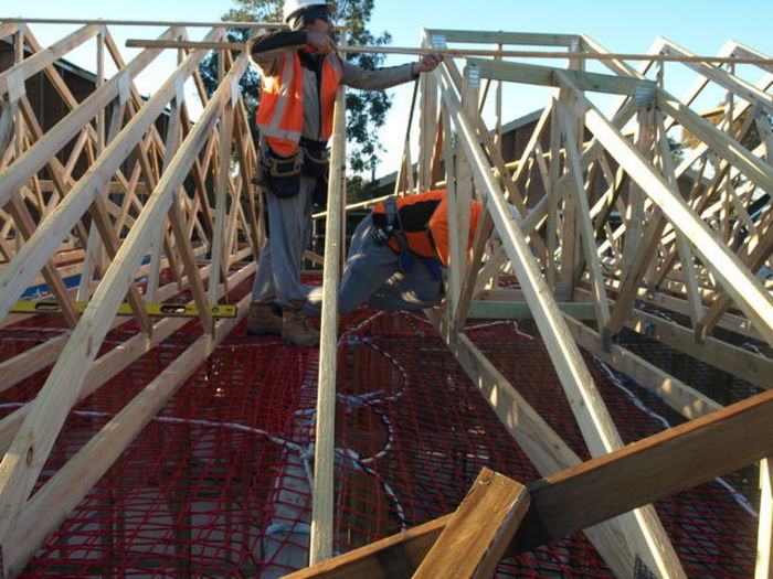 RoofTrusses1.JPG